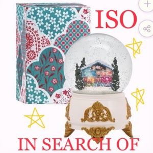 Taylor Swift 'Lover' Snow Globe